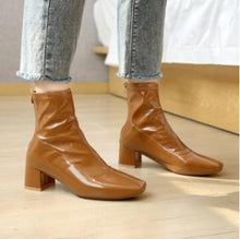Load image into Gallery viewer, Winter Boots Ankle Boots Women Shoes Woman Boots Fashion Square Toe Patent Leather Short Boots 2019 Winter New Short Fur Warm
