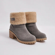 Load image into Gallery viewer, New Style Snow Boots Large Size Thick Chunky-Heel Thick Bottomed Lambs Wool WOMEN&#39;S Shoes Special Offer Boots
